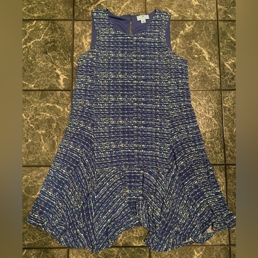 Cece Handkerchief Hem Shift‎ Dress
